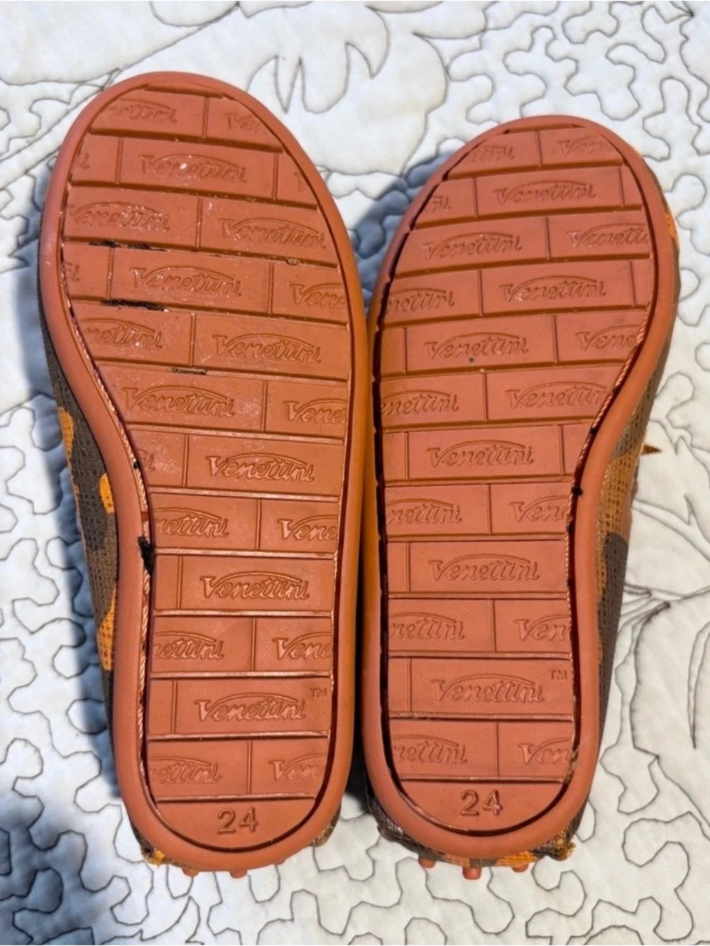 💥Venettini 55 Scott Boys Camo Leather Moccasin Loafers Euro 24- US 7.5/8💛